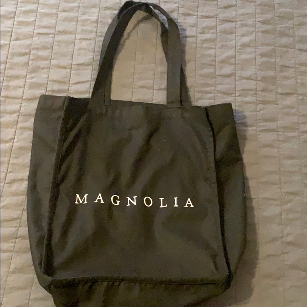 Magnolia Silos Tote